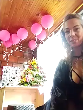 Snapshot of Lady_Lolla11 chatting on 01-09-26, 05:09 Lady Lolla11 online show from 01-09-26, 05:09