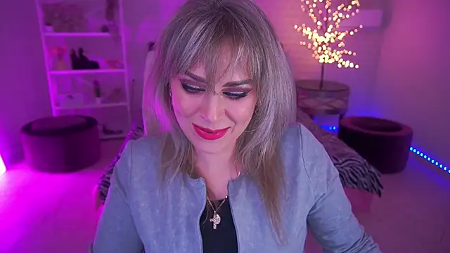 CandyLadyyy online show from 04-30-26, 08:16