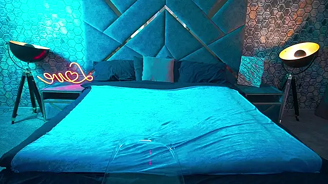 CandyLadyyy online show from 10-03-25, 05:47