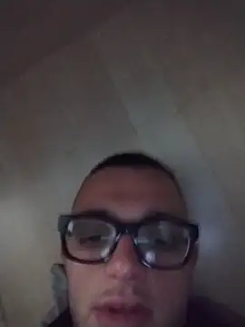 Snapshot of Francescodicristina44 chatting on 05-22-26, 12:36 Francescodicristina44 online show from 05-22-26, 12:36