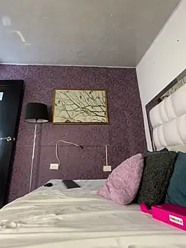 LunaCandy  online show from 12-04-25, 01:21