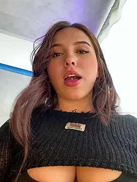 LunaCandy  online show from 01-13-26, 06:45