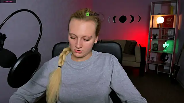 madam uliis online show from 11-29-25, 12:38