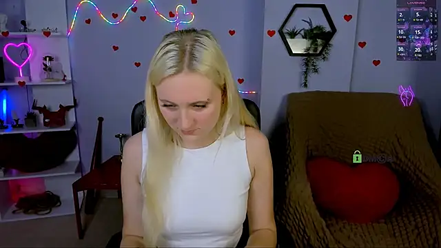 madam uliis online show from 05-03-26, 10:20