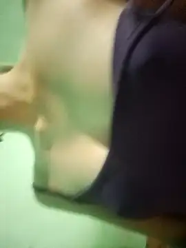 Snapshot of VictoriaLuxe chatting on 09-22-25, 03:56 VictoriaLuxe online show from 09-22-25, 03:56