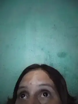 Snapshot of VictoriaLuxe chatting on 01-12-26, 05:03 VictoriaLuxe online show from 01-12-26, 05:03