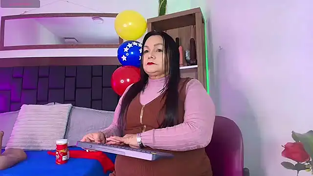 EllenaBoobs  online show from 07-08-26, 03:41