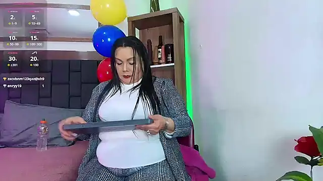 EllenaBoobs  online show from 06-27-26, 04:07