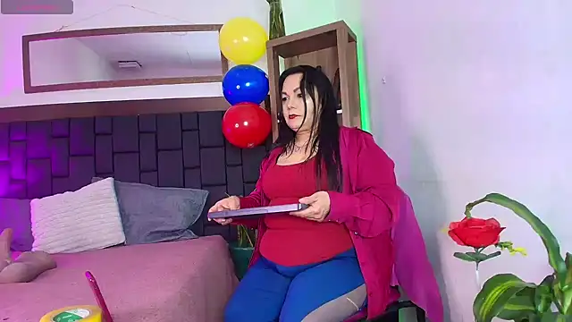 EllenaBoobs  online show from 06-29-26, 02:17