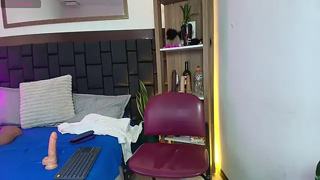 EllenaBoobs  online show from 03-31-26, 03:14