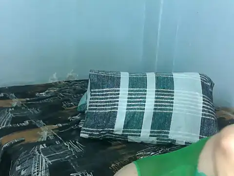 clover cams1874 online show from 11-10-25, 05:29