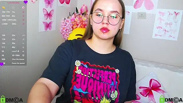 Lilysweet13 online show from 09-14-25, 08:48