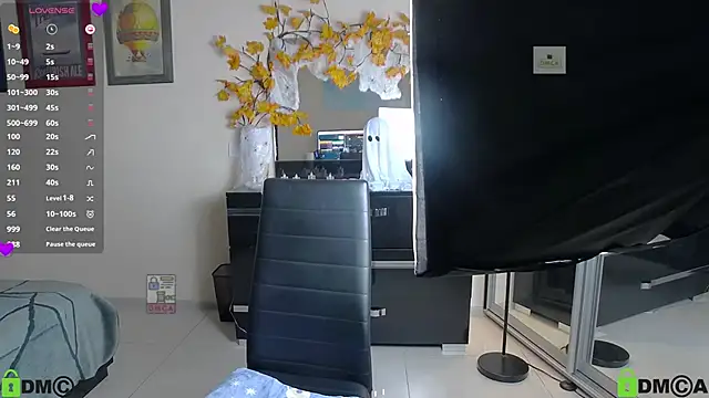 Lilysweet13 online show from 10-29-25, 11:20