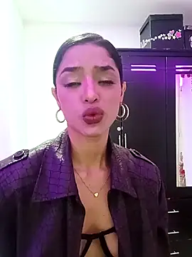 Aphrodite-777 online show from 04-18-26, 10:32