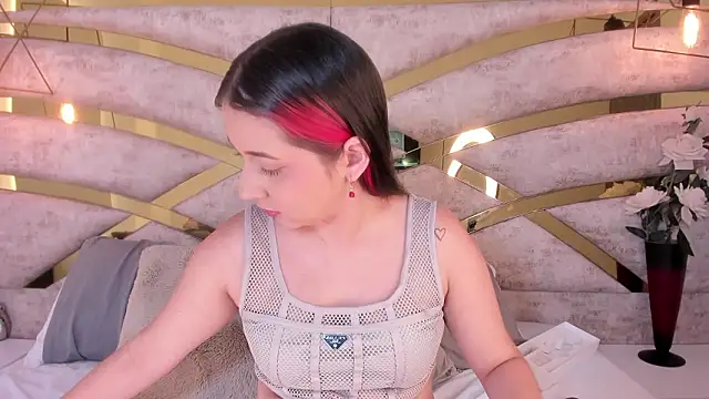 Sofiia Rossee  online show from 03-10-26, 08:02