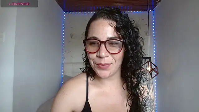 mia velvet1 online show from 05-31-26, 06:09