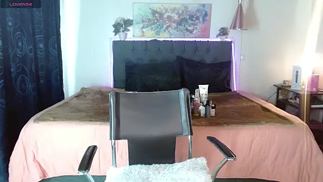 mia velvet1 online show from 11-05-25, 01:47