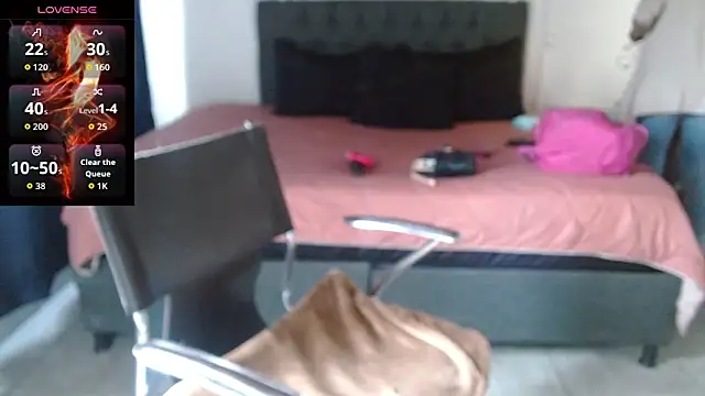 mia velvet1 online show from 10-22-25, 03:11