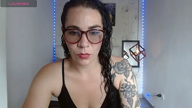 mia velvet1 online show from 05-31-26, 03:29