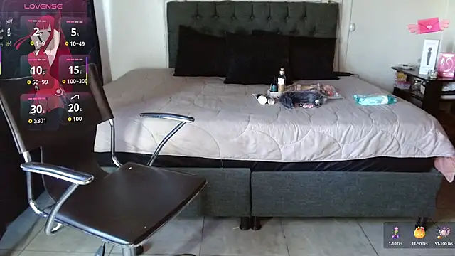 mia velvet1 online show from 11-12-25, 01:37