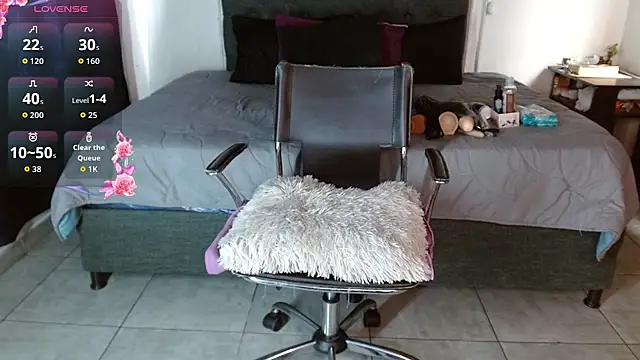 mia velvet1 online show from 09-27-25, 02:12