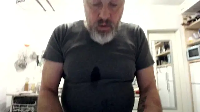 Berg Boy online show from 01-13-26, 06:17