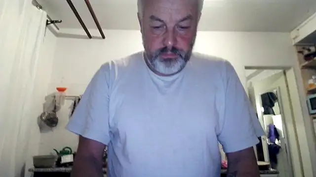 Berg Boy online show from 11-05-25, 04:59