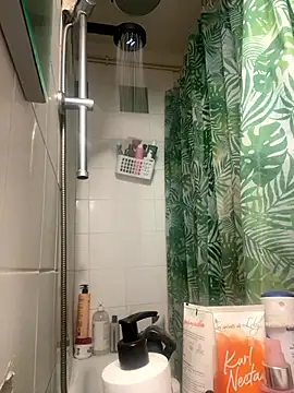 Hugo34bg online show from 10-12-25, 03:52