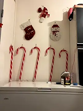 Hugo34bg online show from 11-15-25, 02:04