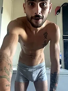 Hugo34bg online show from 10-26-25, 01:11