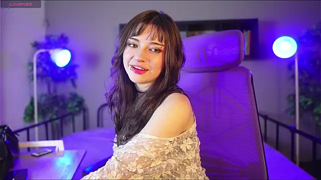 Miyuki wolf online show from 11-18-25, 09:29