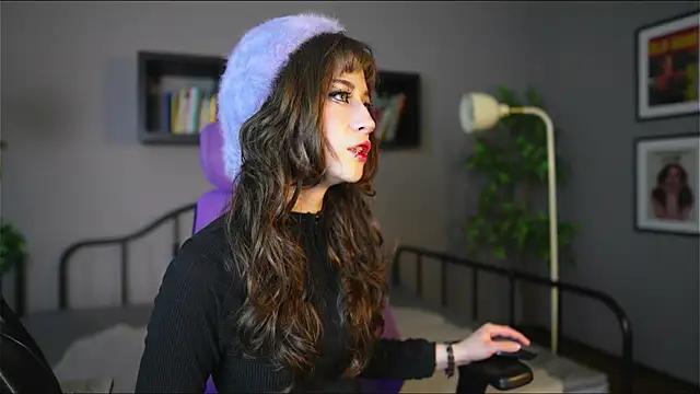 Miyuki wolf online show from 01-10-26, 08:37