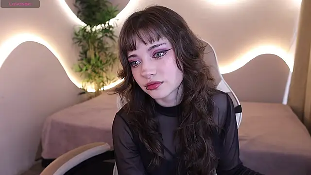 Miyuki wolf online show from 11-11-25, 08:47