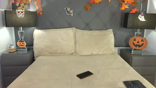 Alexa Madisson online show from 10-24-25, 08:08