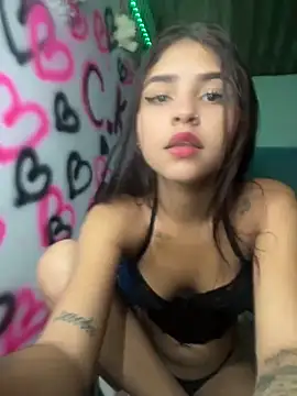 kityy playful online show from 10-20-25, 04:14