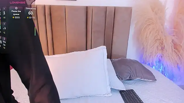 jashh  online show from 11-22-25, 07:02