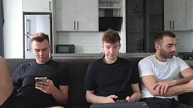 boys sobolisha online show from 02-11-26, 08:58