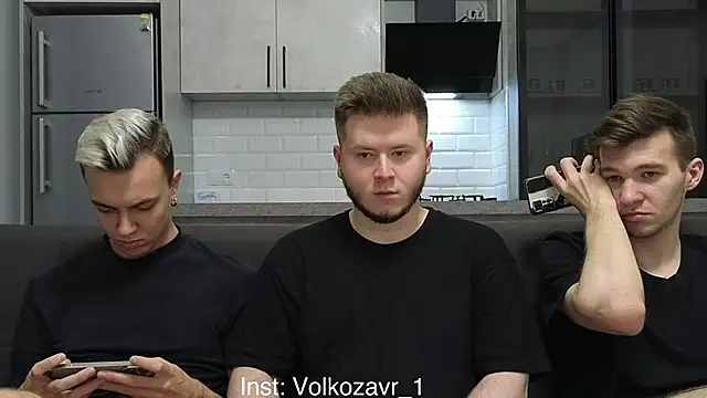 boys sobolisha online show from 11-12-25, 08:01