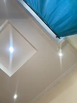 Ivelleee  online show from 11-24-25, 08:31