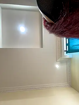 Ivelleee  online show from 11-28-25, 09:26