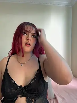 Ivelleee  online show from 01-13-26, 06:45