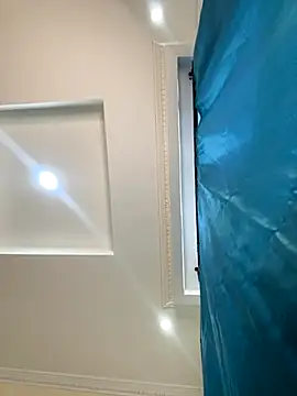 Ivelleee  online show from 11-01-25, 10:14