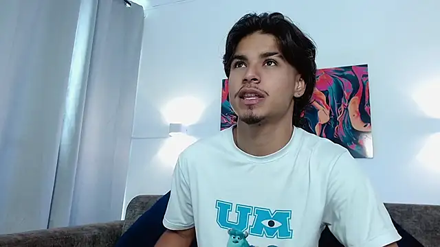 MathewAdams online show from 11-17-25, 01:37