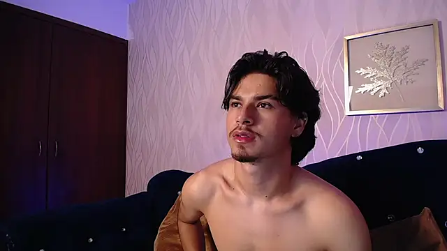 MathewAdams online show from 12-21-25, 07:21