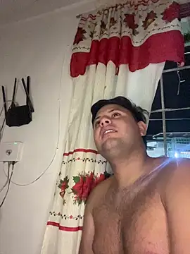 Snapshot of Mr_brian03 chatting on 06-28-26, 05:25 Mr brian03 online show from 06-28-26, 05:25