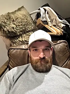 Snapshot of LKC94 chatting on 11-06-25, 05:11 LKC94 online show from 11-06-25, 05:11