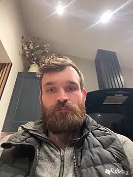 Snapshot of LKC94 chatting on 03-16-25, 05:25 LKC94 online show from 03-16-25, 05:25