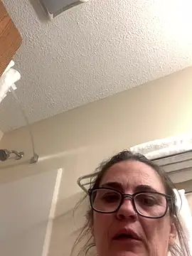 Snapshot of tttttyta chatting on 02-16-26, 12:53 tttttyta online show from 02-16-26, 12:53