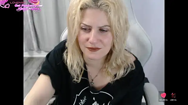 BellaStar84 online show from 11-25-25, 01:33