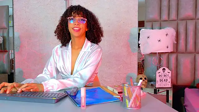 CamilaJohnston online show from 10-09-25, 08:53